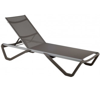 Wave sunbed by Papatya | Avant Garde