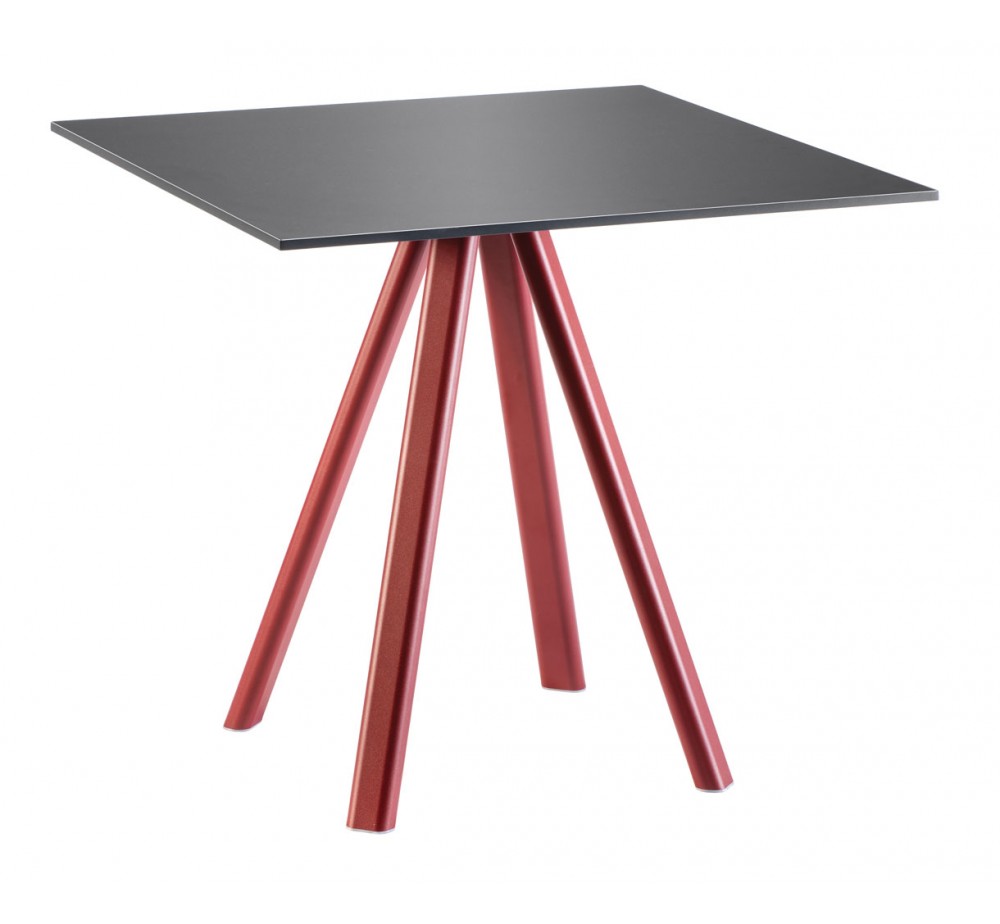 Norman compactop table by Gaber | Avant Garde