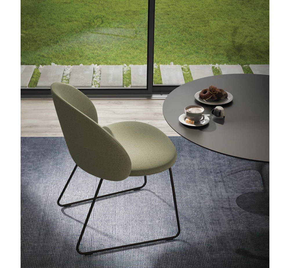 Glera-K Sled armchair by Papatya | Avant Garde