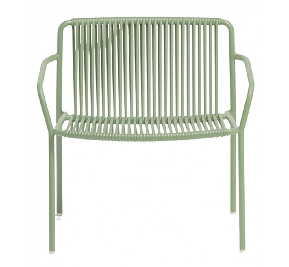 Tribeca 3669 metal lounge armchair by Pedrali | Avant Garde design