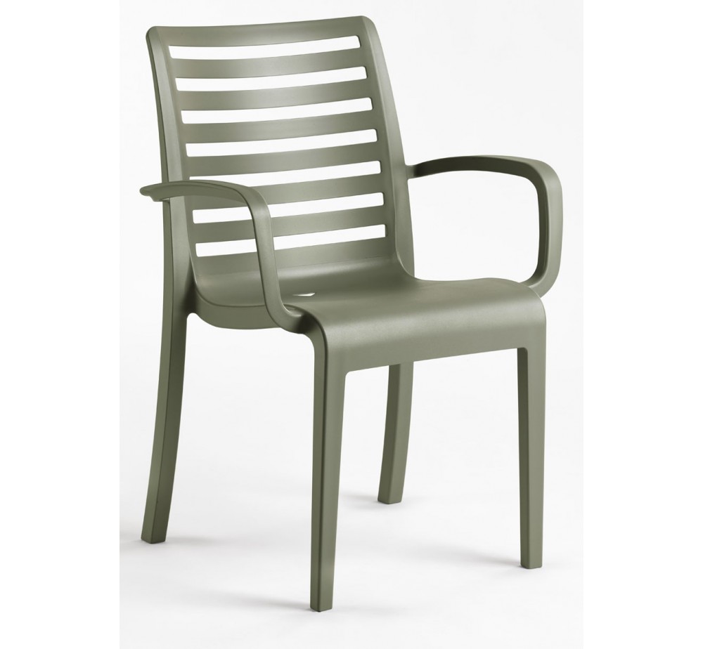 Slat polypropylene armchair by Grosfillex - 2 years guarantee | Avant Garde