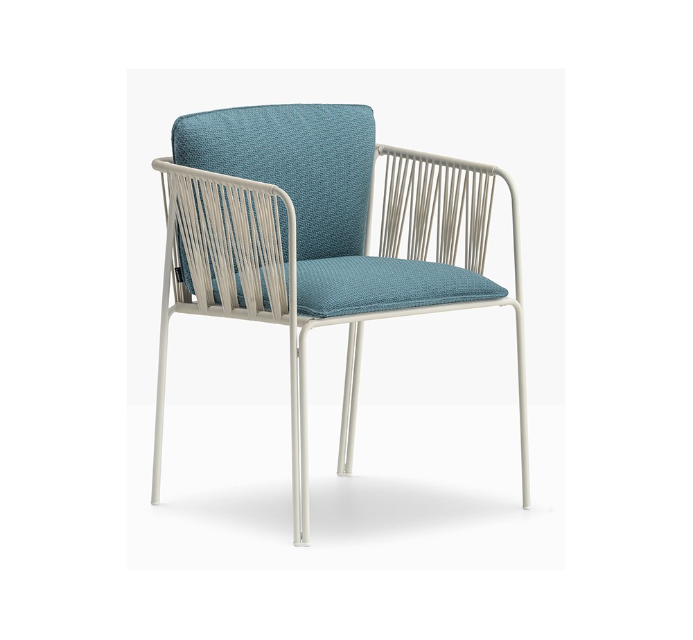 Nari 6360 metal armchair by Pedrali |Avant Garde design