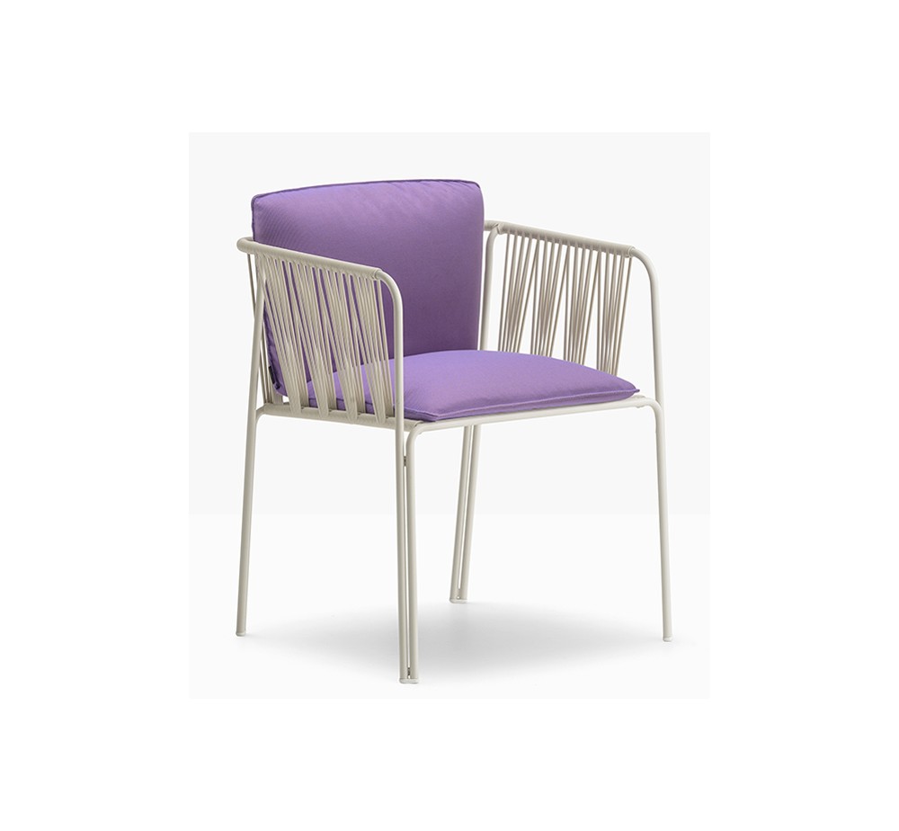 Nari 6360 metal armchair by Pedrali |Avant Garde design