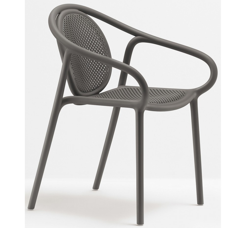 Remind 3735 armchair by Pedrali | Avant Garde