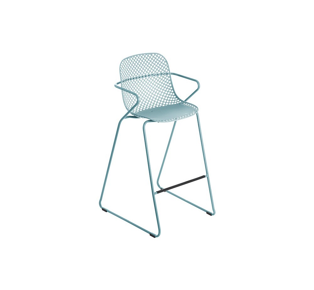 Ramatuelle bar stool by Grosfillex | Avant Garde exclusive agent