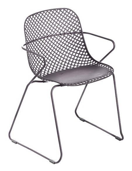 Ramatuelle armchair by Grosfillex | Avant Garde exclusive agent