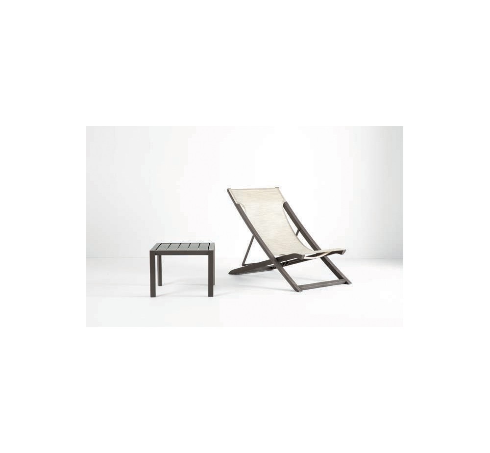 Sunset chaise longue by Grosfillex | Avant Garde - exclusive agent