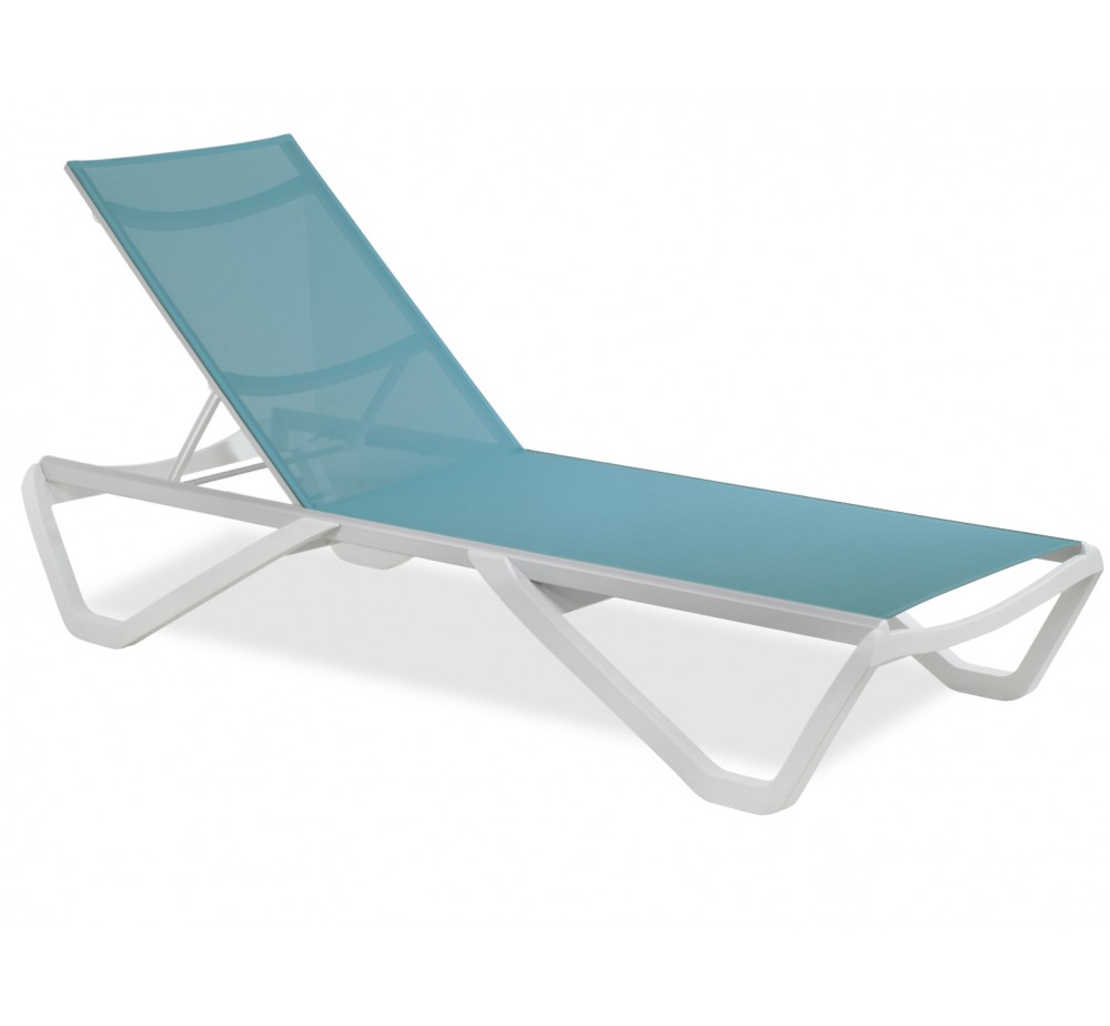 Wave sunbed by Papatya | Avant Garde