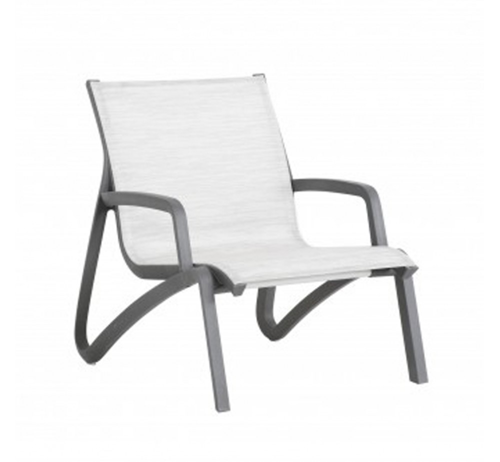 Sunset lounge armchair by Grosfillex | Avant Garde - exclusive agent
