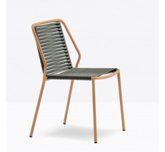 Philia 3900 Chair