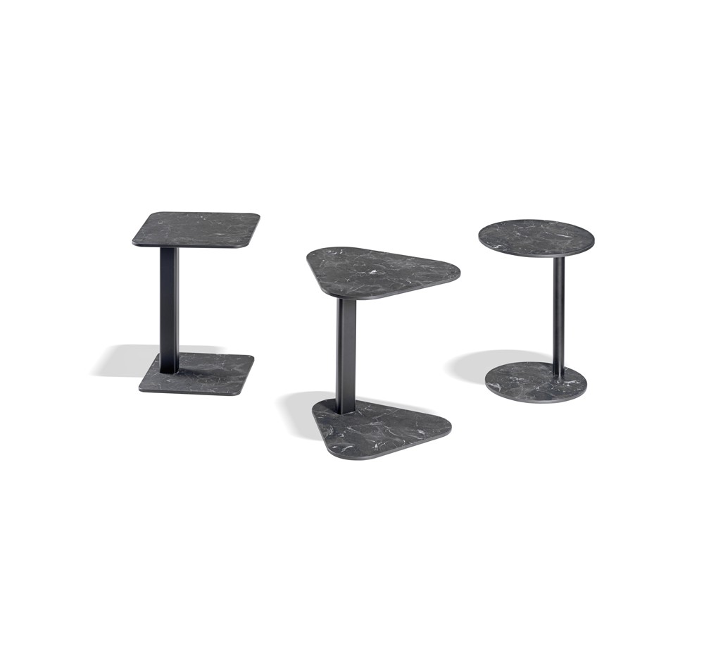 Kicki Metal Side Table | Gaber