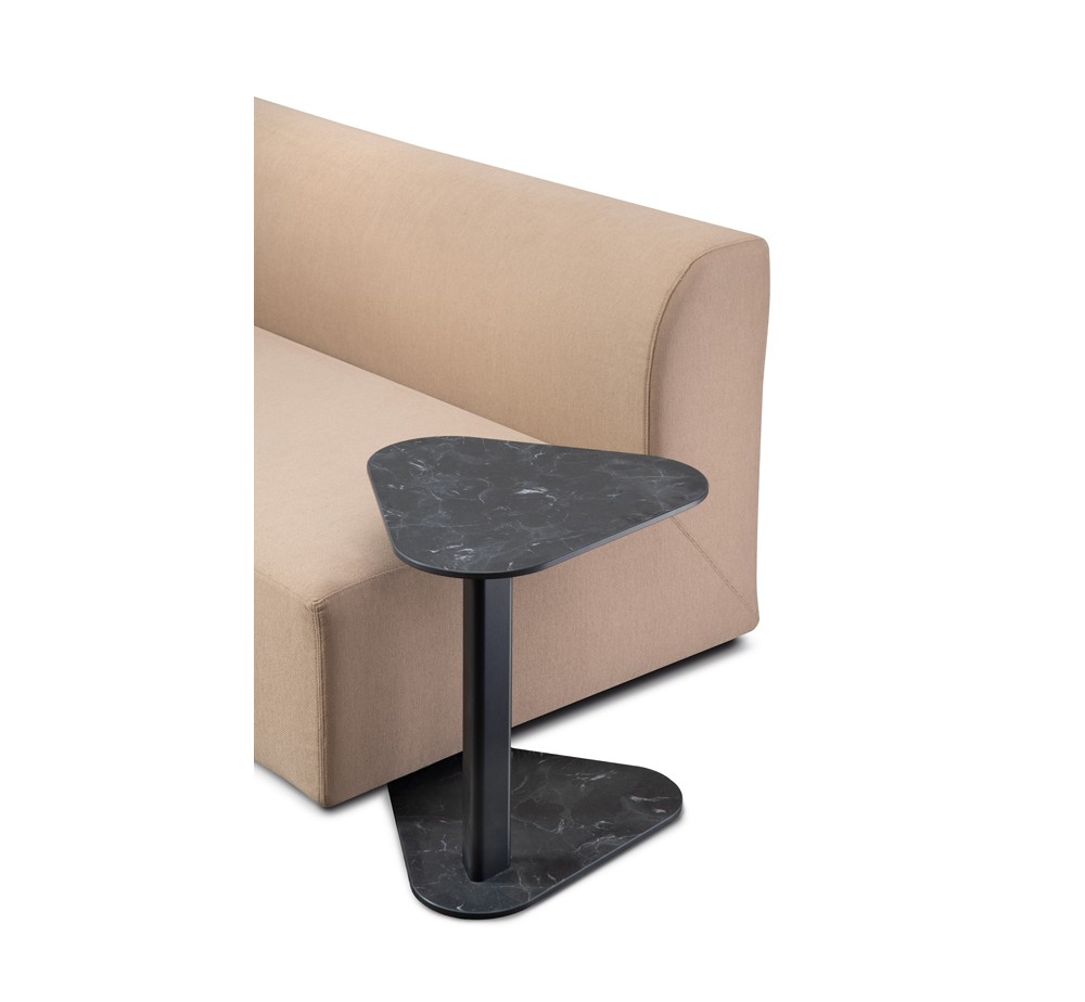Kicki Metal Side Table | Gaber