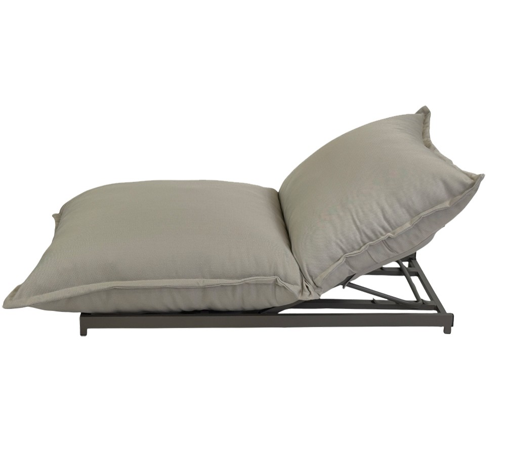 Xenia aluminum sunlounger - 2 years guarantee | Avant Garde