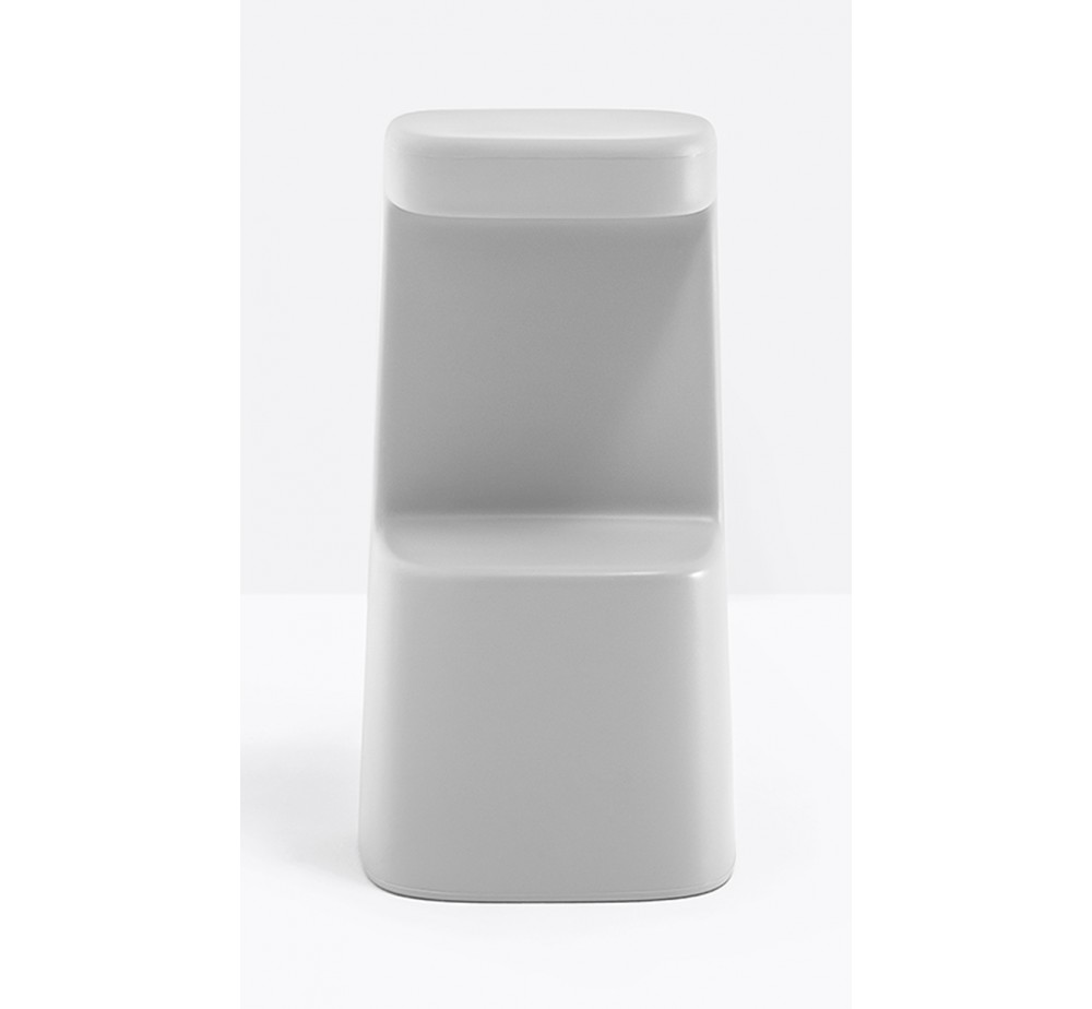 Serif 860 stool | Avant Garde