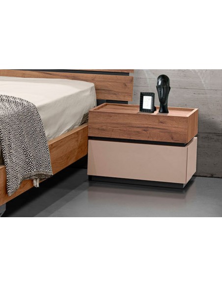 Star bedside table - 2 years guarantee | Avant Garde