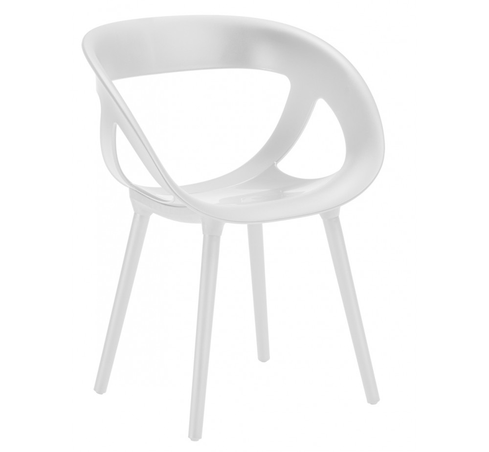 Moema BP armchair