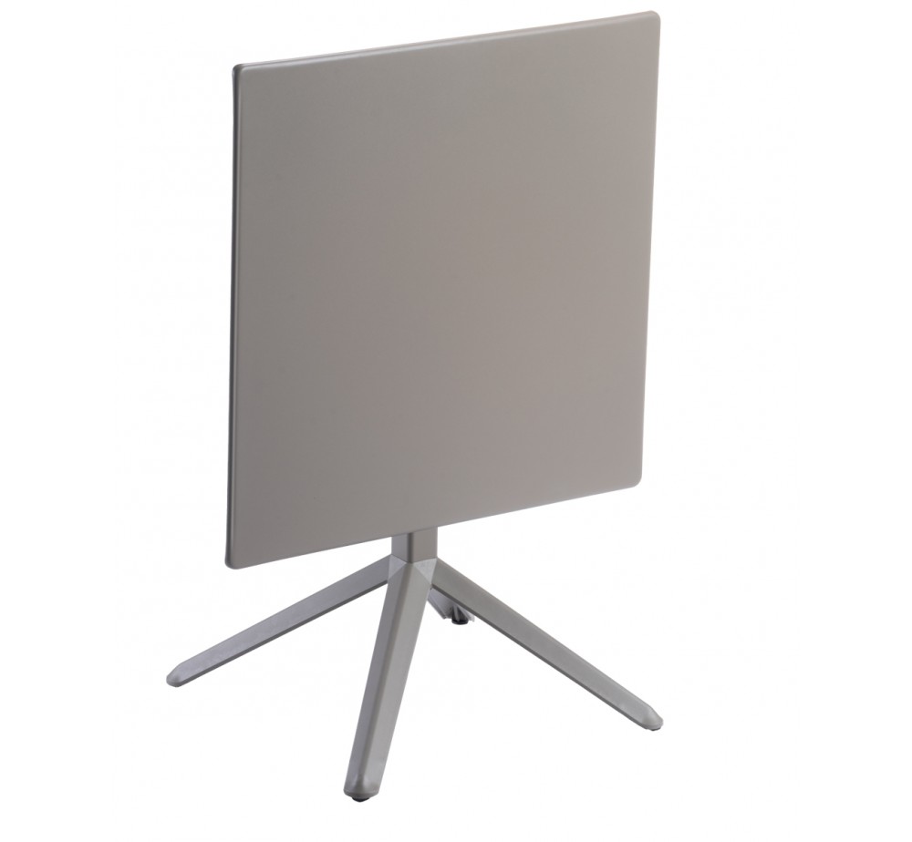 Arket Plus τραπέζι 60x60 της Gaber | Avant Garde