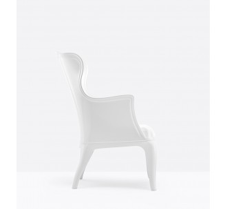 Pasha 660 armchair
