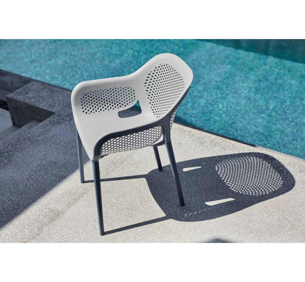 Atra πολυθρόνα polypropylene by Tilia | Avant Garde design