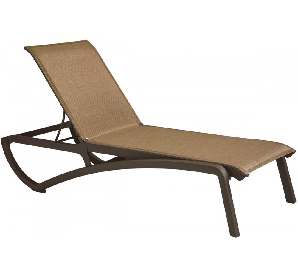 Sunset sunbed by Grosfillex | Avant Garde - exclusive agent