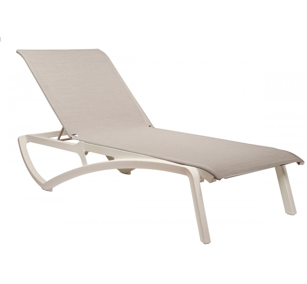 Sunset sunbed by Grosfillex | Avant Garde - exclusive agent