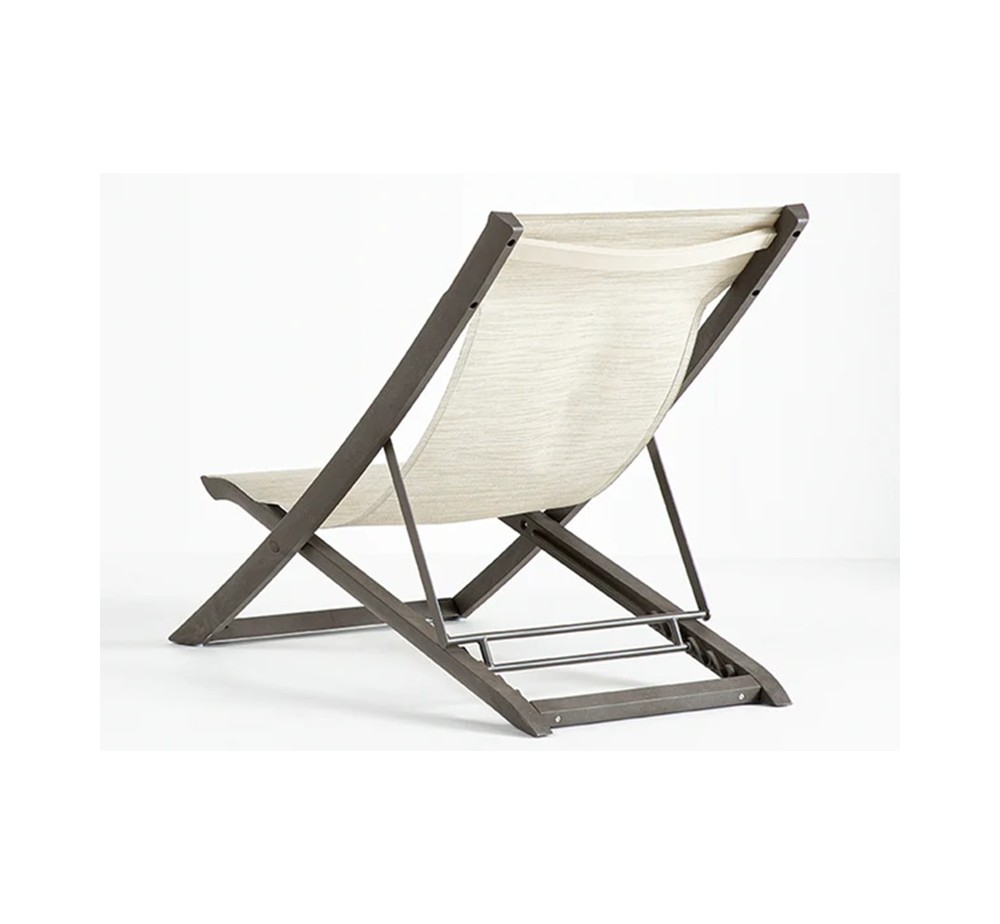 Sunset chaise longue by Grosfillex | Avant Garde - exclusive agent