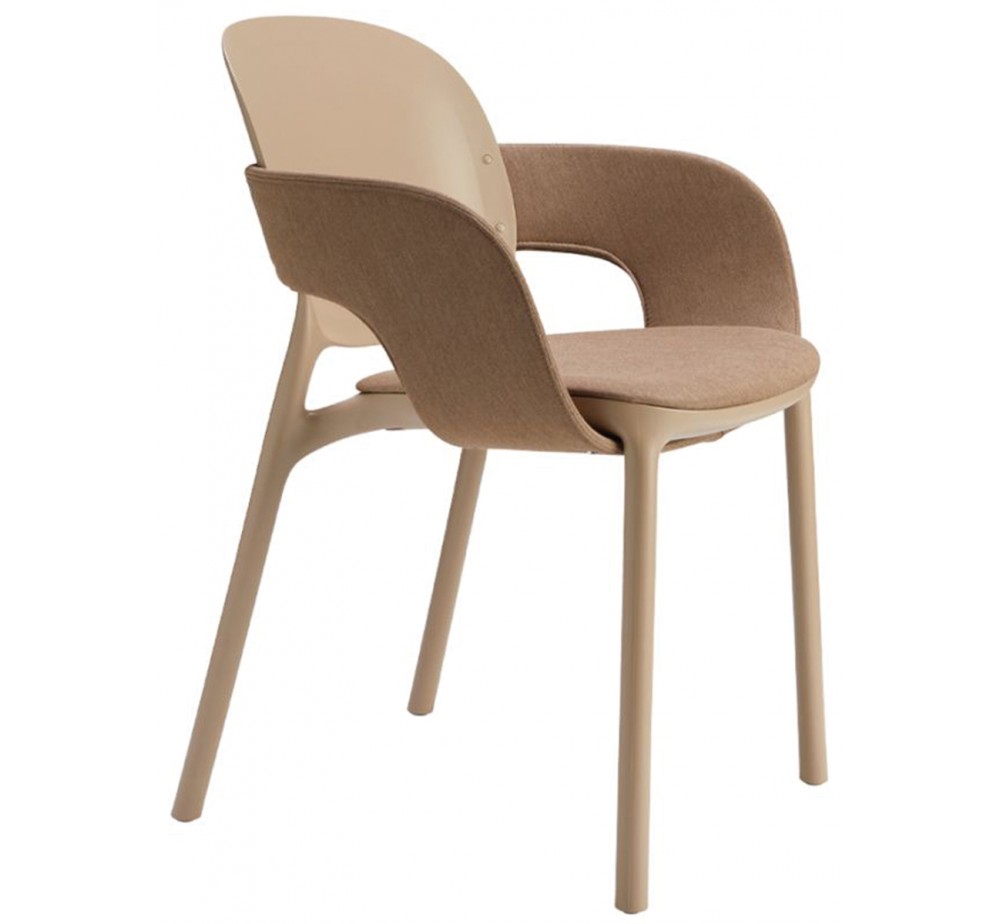 Hug art.2384 armchair by SCAB | Avant Garde