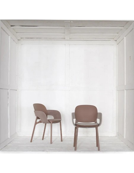 Hug art.2384 armchair by SCAB | Avant Garde