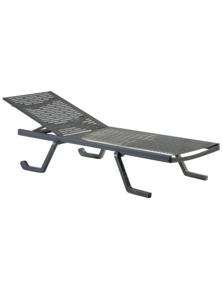 DOGE sunlounger by Gaber | Avant Garde