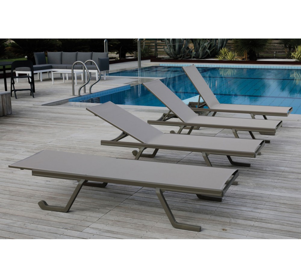 Podio sunlounger by Gaber | Avant Garde