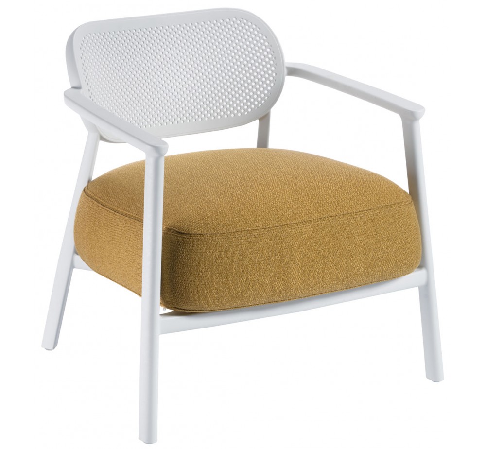 Nuta lounge technopolymer armchair by Gaber | Avant Garde design