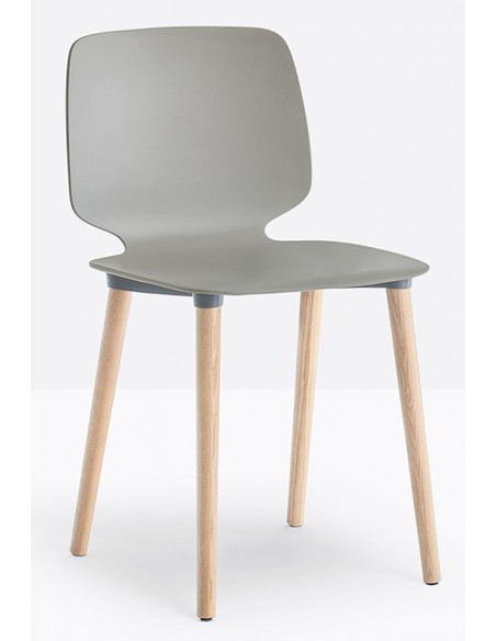 Babila 2750 chair by Pedrali | Avant Garde