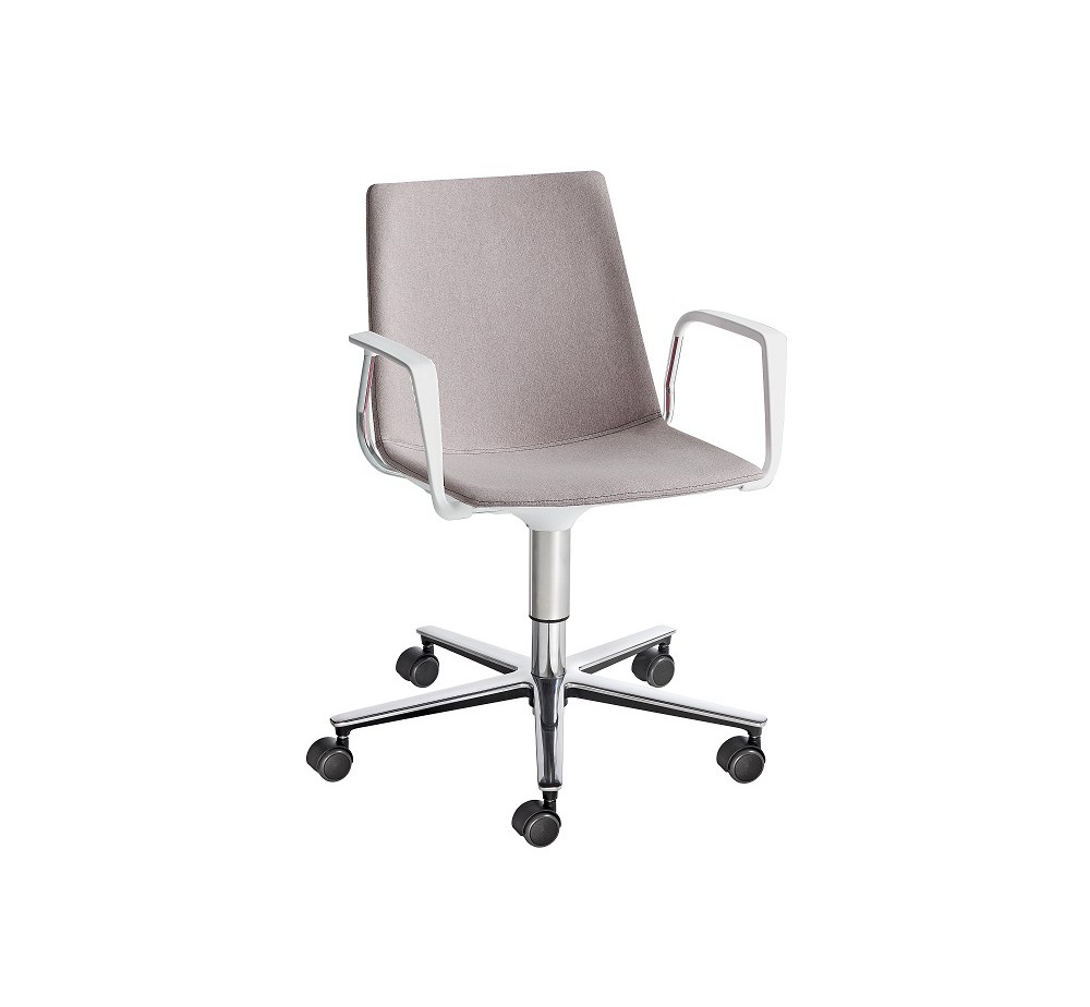 AKAMI-T5R BRACCIOLO UPHOLSTERED πολυθρόνα  της Gaber | Avant Garde
