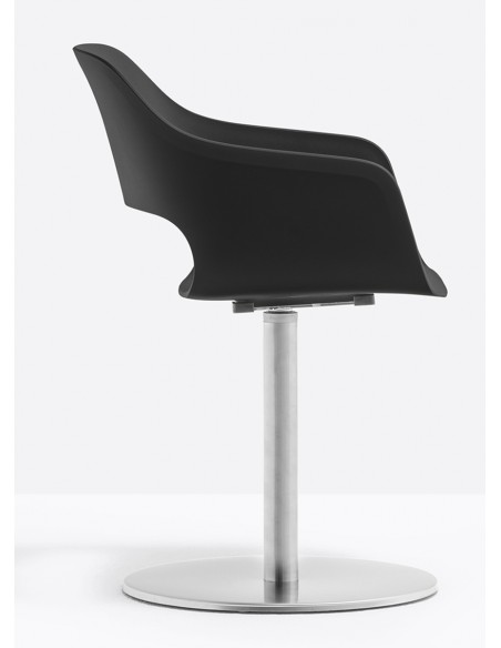 Babila 2765 armchair by Pedrali | Avant Garde