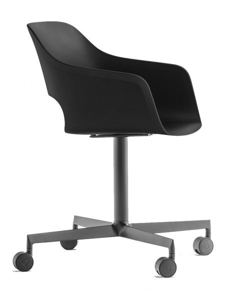 Babila 2775 armchair by Pedrali | Avant Garde