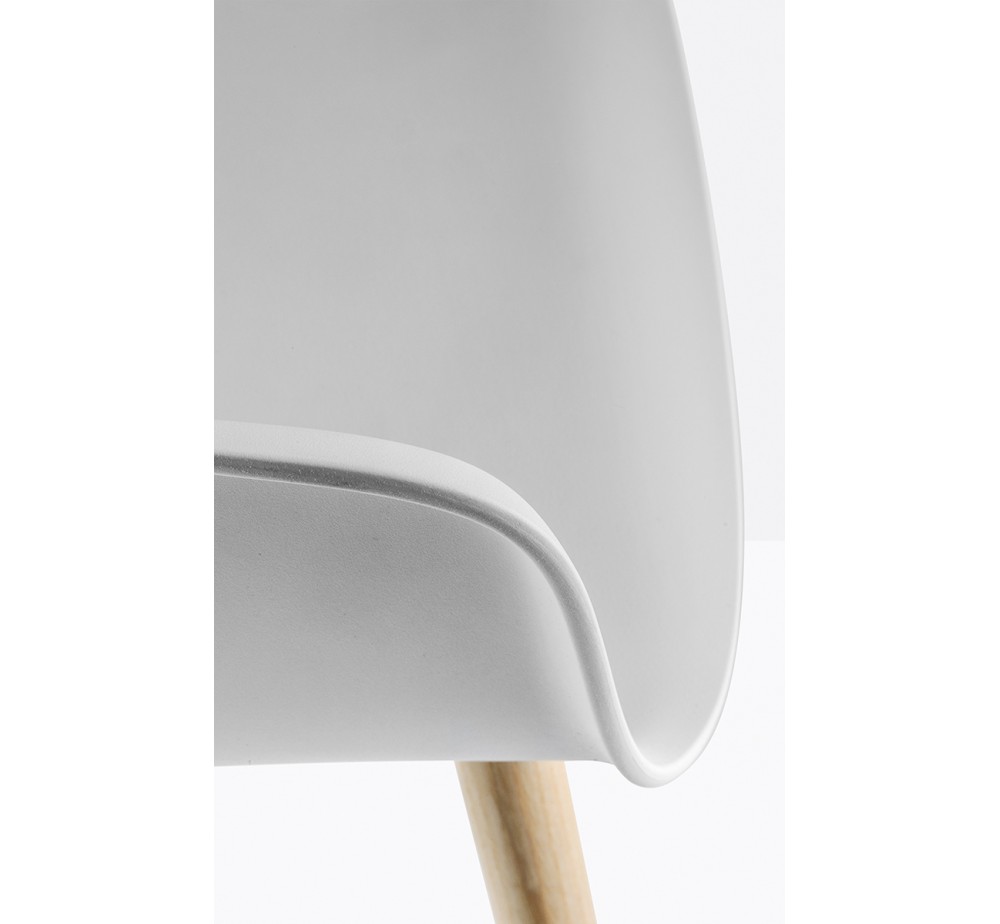 Babila XL 2754 armchair by Pedrali | Avant Garde