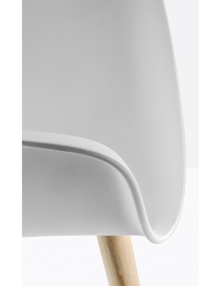 Babila XL 2754 armchair by Pedrali | Avant Garde