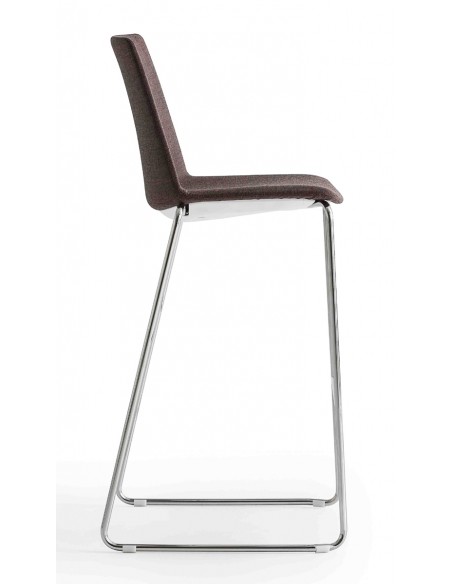 Jubel ST 76 upholstered σκαμπό bar της Gaber | Avant Garde