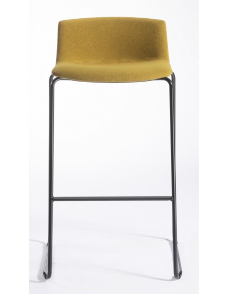 Jubel BST 76 upholstered σκαμπό bar της Gaber | Avant Garde