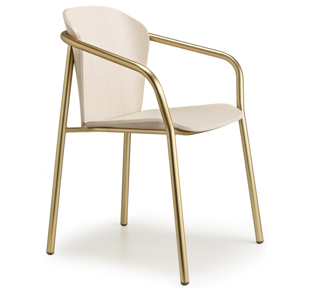 Finn art.2896 μεταλλική πολυθρόνα της SCAB | Avant Garde