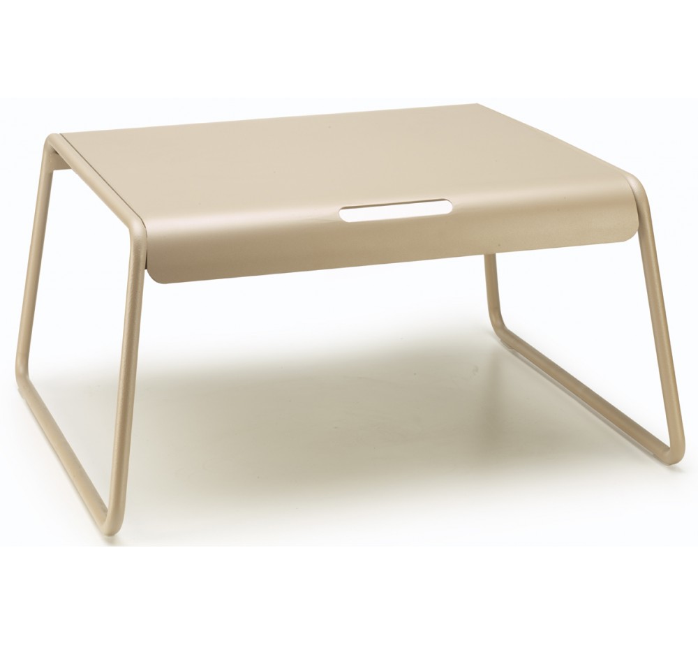 Lisa lounge art.2879 metal side table by SCAB | Avant Garde