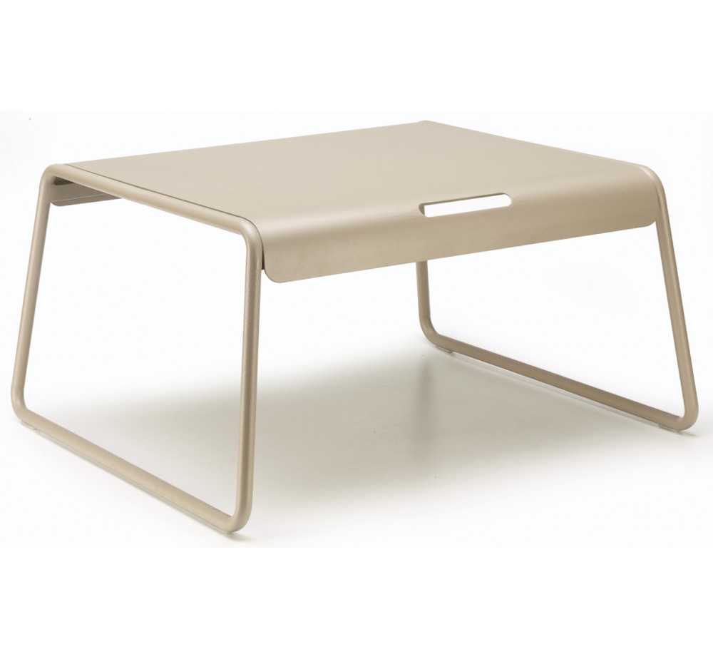 Lisa lounge art.2879 metal side table by SCAB | Avant Garde