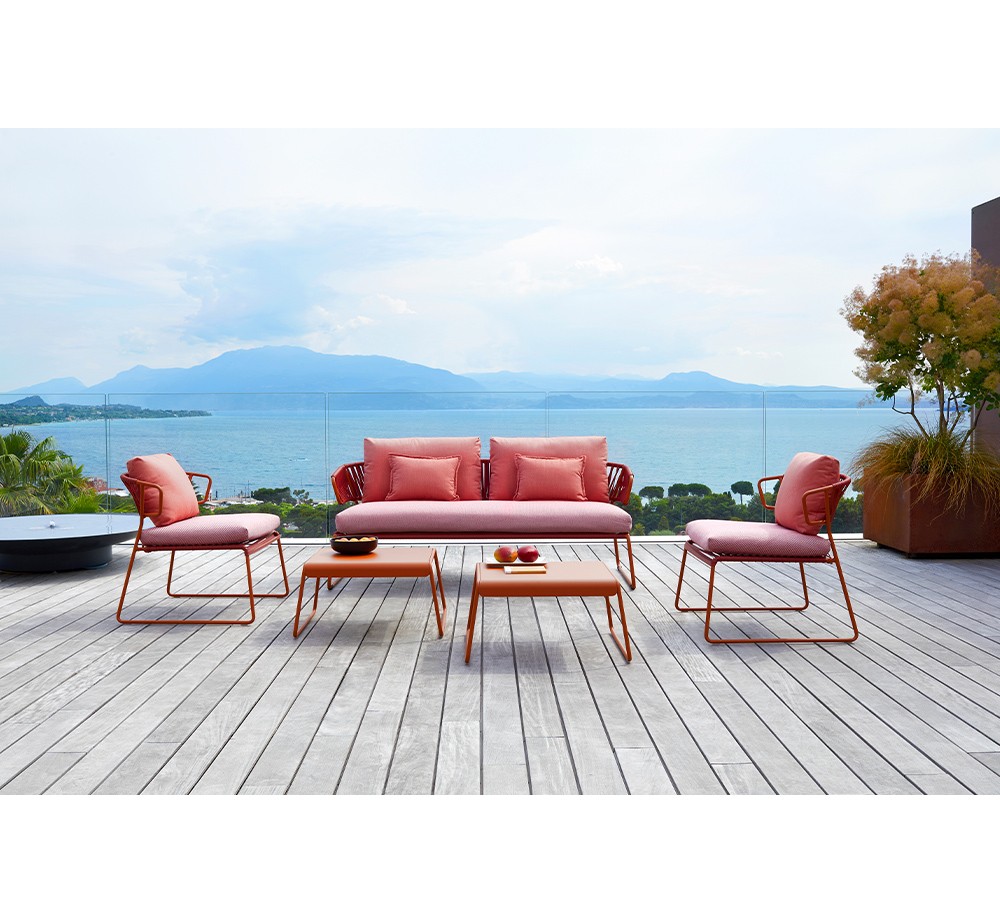 Lisa club art.2885 sofa by SCAB | Avant Garde