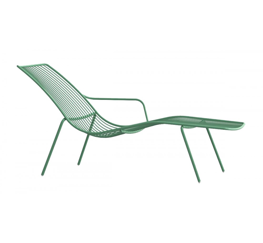 Nolita 3654 chaise-longue by Pedrali - 2 years guarantee | Avant Garde