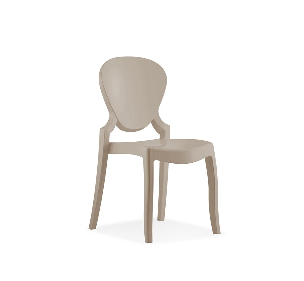 Queen 650 chair by Pedrali | Avant Garde