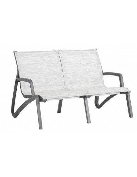 Sunset sofa with armrests by Grosfillex | Avant Garde -exclusive agent