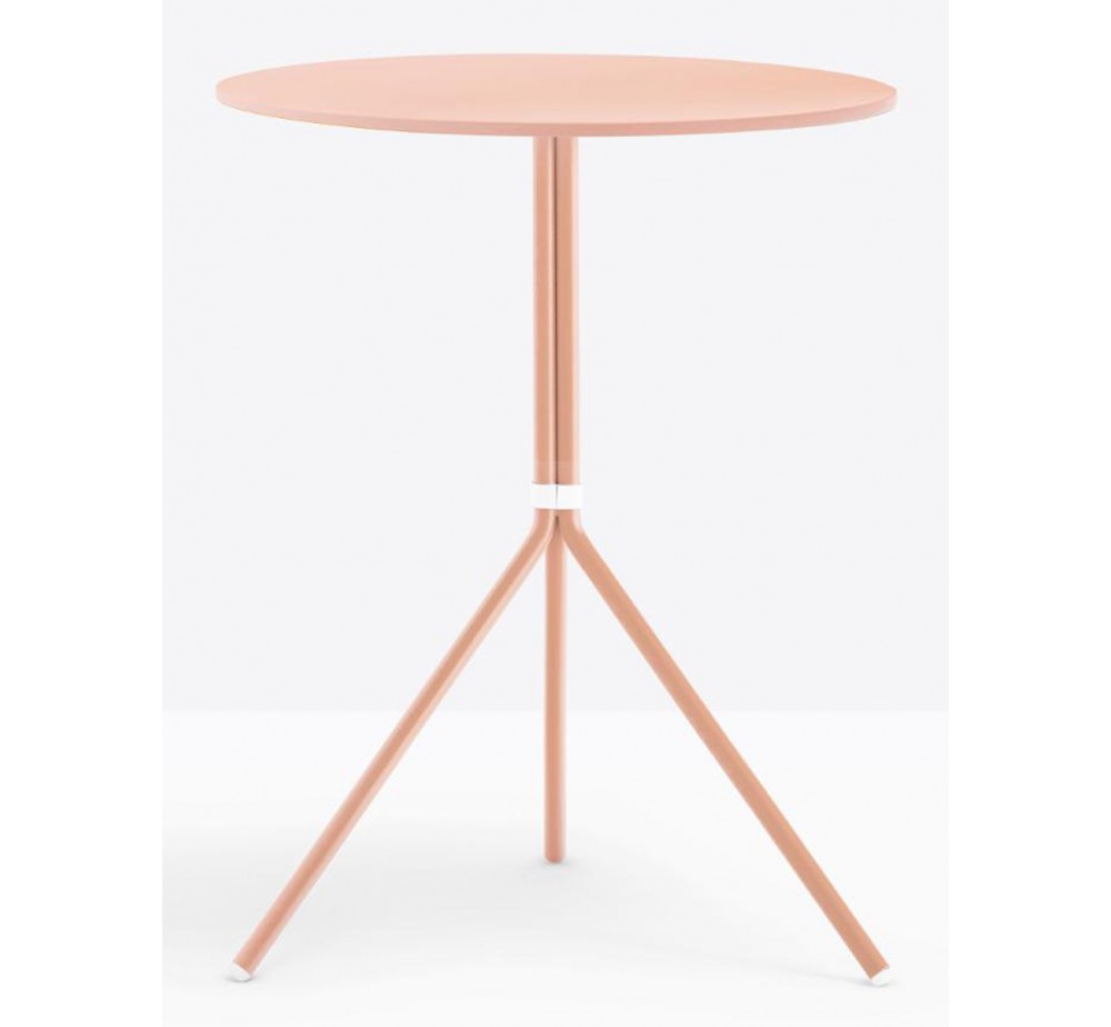 Nolita 5453 H72 table base by Pedrali | Avant Garde