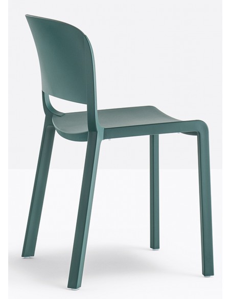 Dome 260 chair by Pedrali | Avant Garde