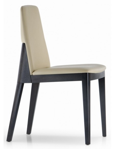 Allure 735 chair by Pedrali | Avant Garde