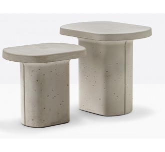 Caementum side table της Pedrali | Avant Garde